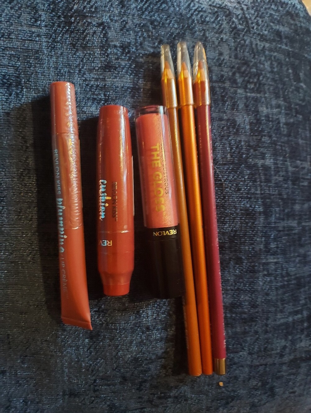 Revlon & Jordana Lip Bundle-New!